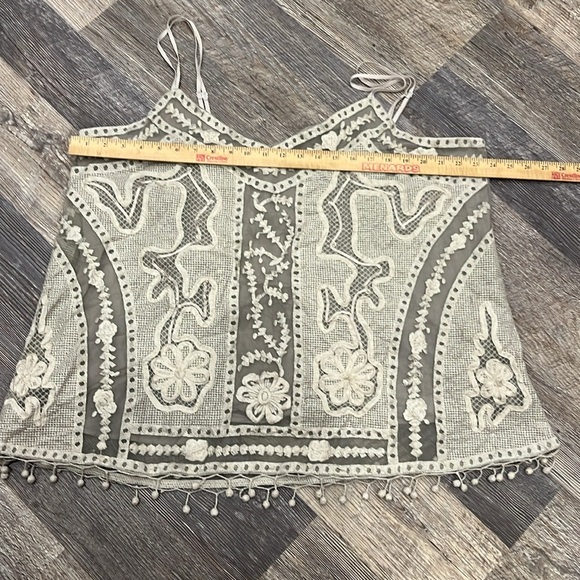 Soft Surroundings Tops Tank Mesh Embroidered 3D Floral Gray Women Size 2X - Picture 9 of 9